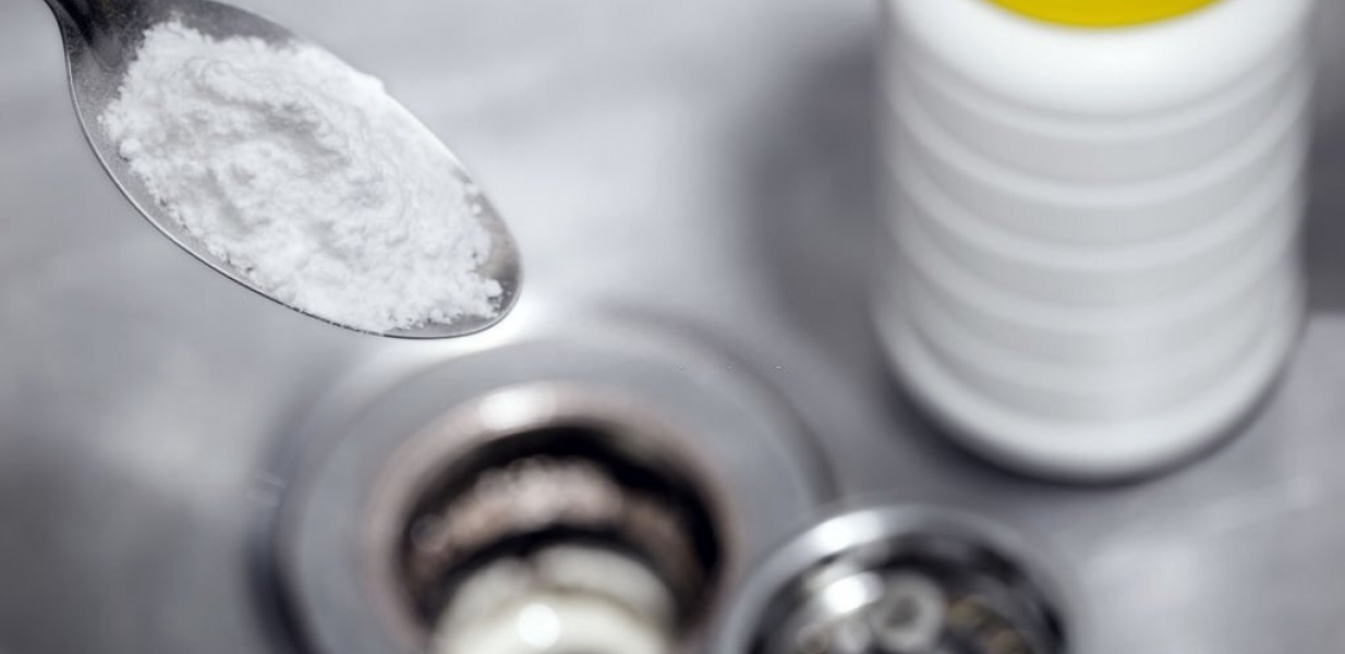 Soda Cáustica: o que fazer em caso de acidentes?